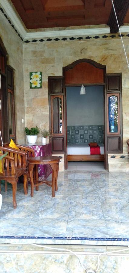 Kuwera Homestay Batununggul Esterno foto
