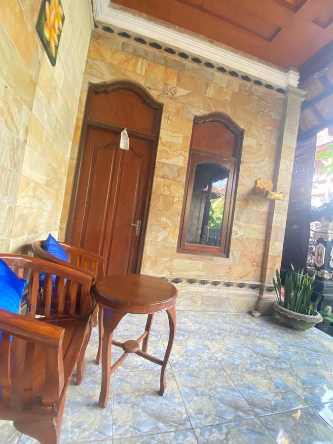 Kuwera Homestay Batununggul Esterno foto