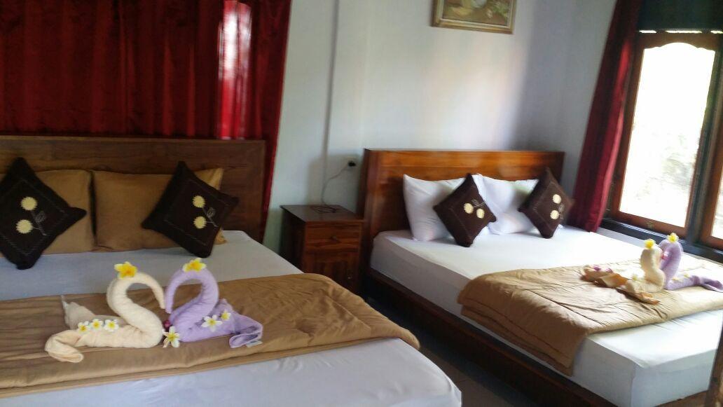 Kuwera Homestay Batununggul Esterno foto
