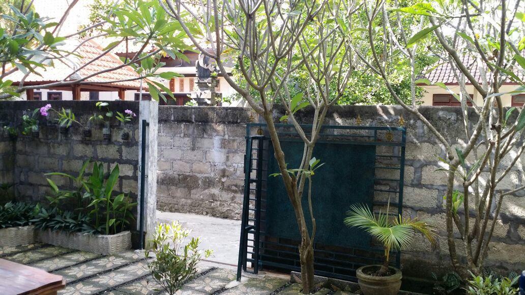 Kuwera Homestay Batununggul Esterno foto