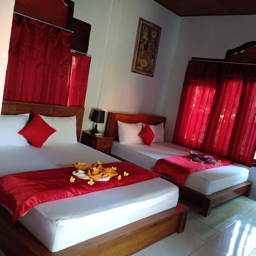Kuwera Homestay Batununggul Esterno foto
